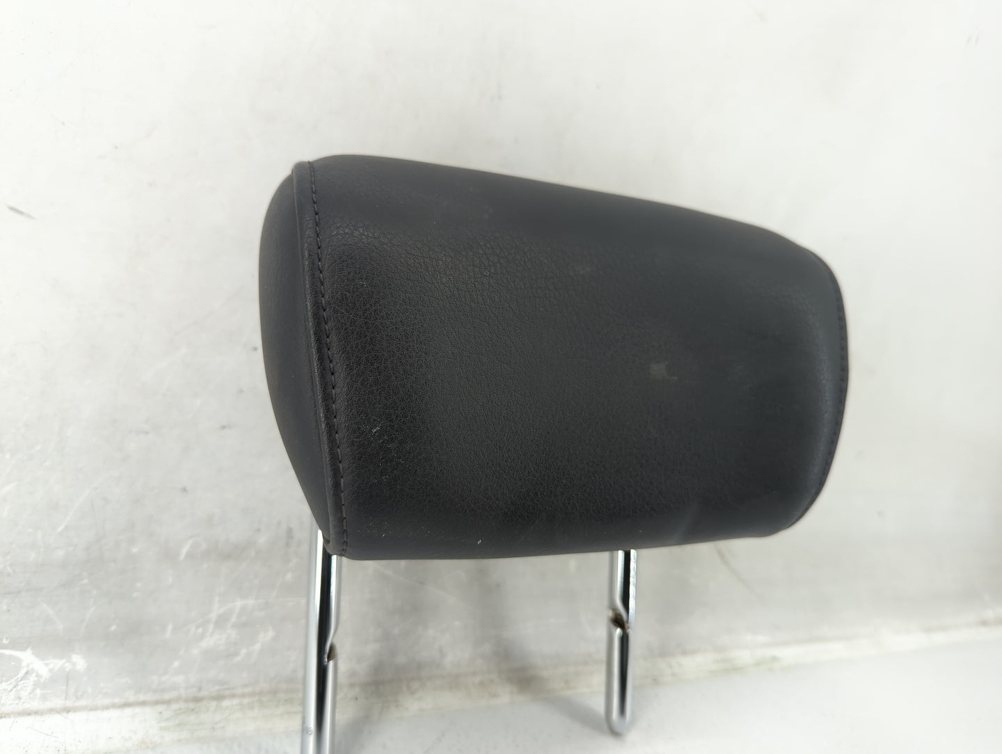 2009 Audi A4 Headrest Head Rest Front Driver Passenger Seat Fits OEM Used Auto Parts - Oemusedautoparts1.com