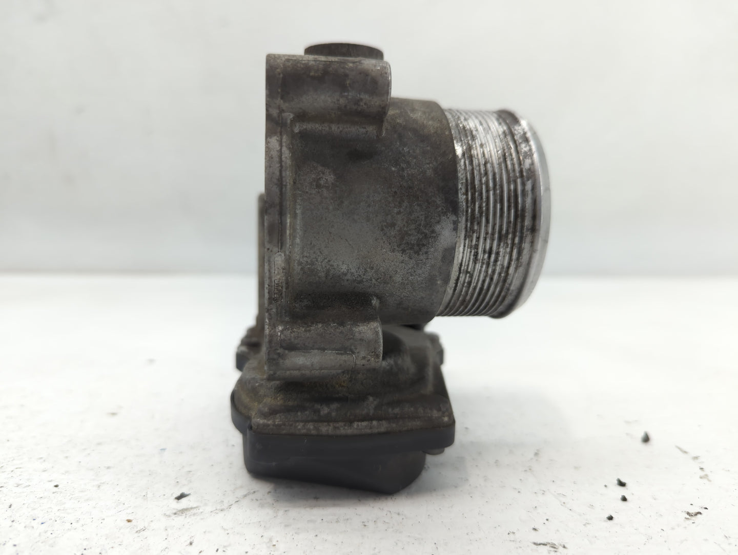 2005-2016 Audi A4 Throttle Body P/N:A2C53302056 06F 133 062 J Fits OEM Used Auto Parts - Oemusedautoparts1.com