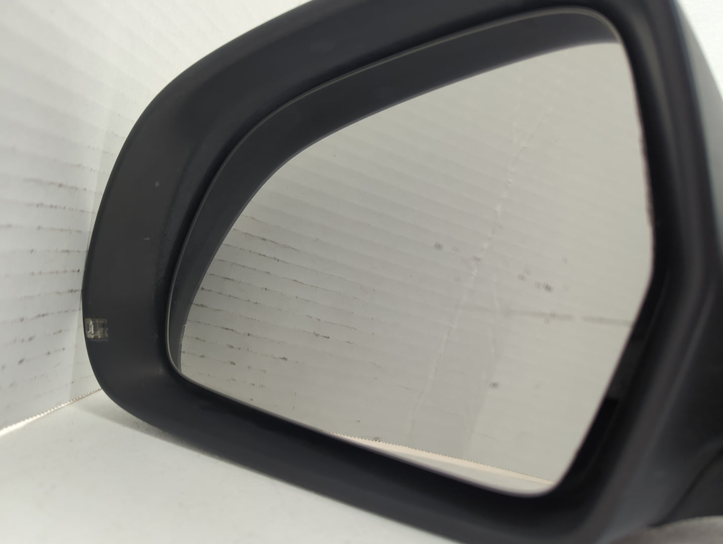 2009 Audi A4 Driver Side View Mirror - Left Door Mirror OEM Used - Oemusedautoparts1.com