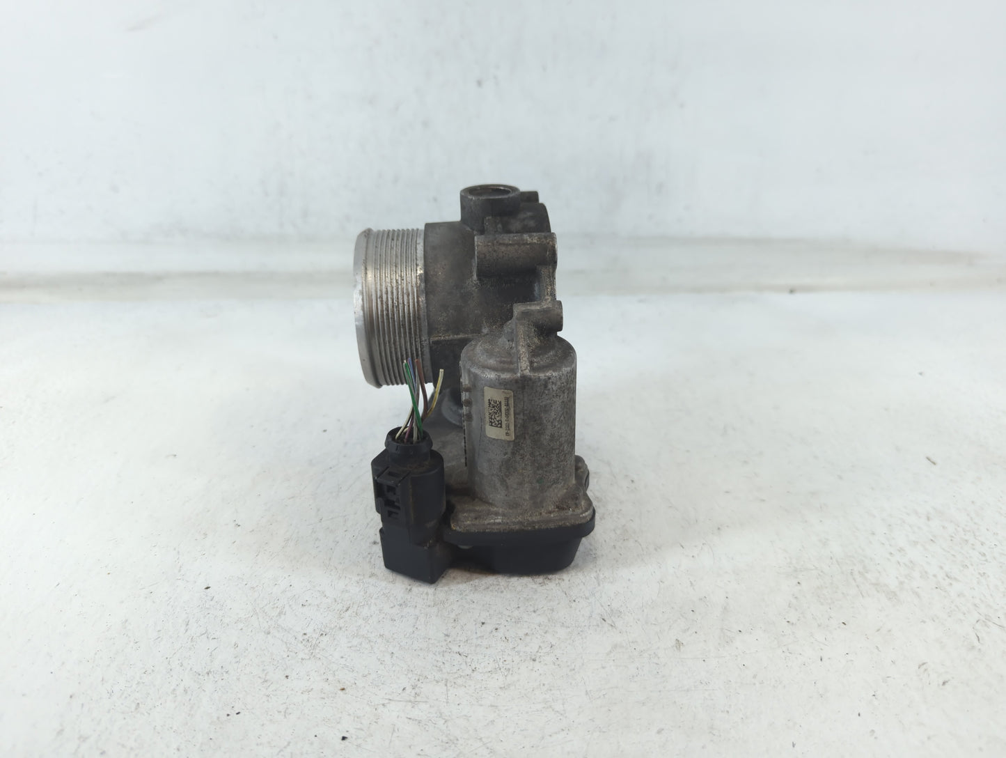 2005-2016 Audi A4 Throttle Body P/N:06F 133 062 J Fits OEM Used Auto Parts - Oemusedautoparts1.com