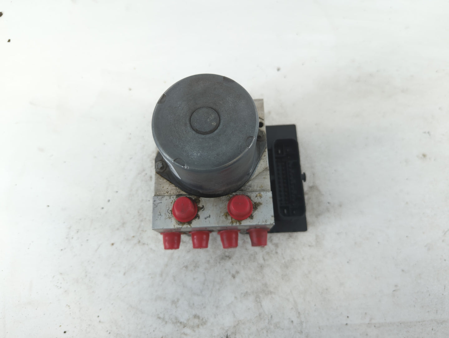 2007-2009 Audi A4 ABS Pump Control Module Replacement P/N:0811253095 0811243095 Fits Fits 2007 2008 2009 OEM Used Auto Parts