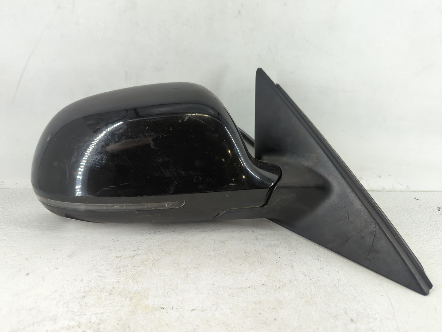 2009-2009 Audi A4 Passenger Right Side View Manual Door Mirror Black - Oemusedautoparts1.com