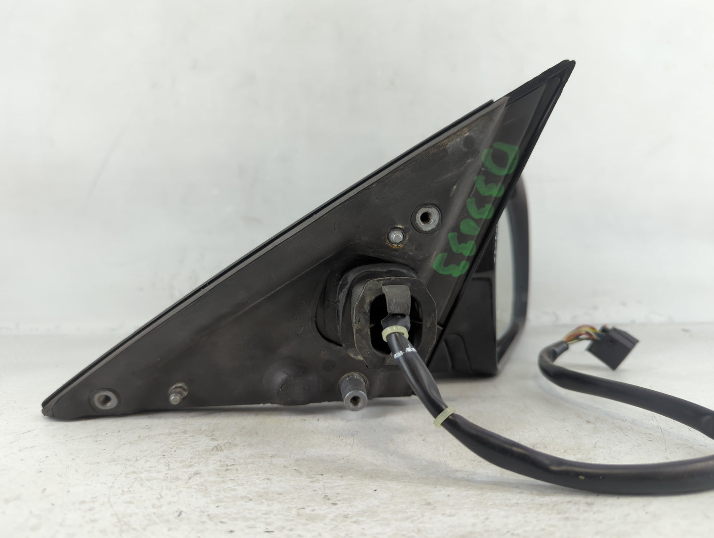 2009-2009 Audi A4 Passenger Right Side View Manual Door Mirror Black - Oemusedautoparts1.com