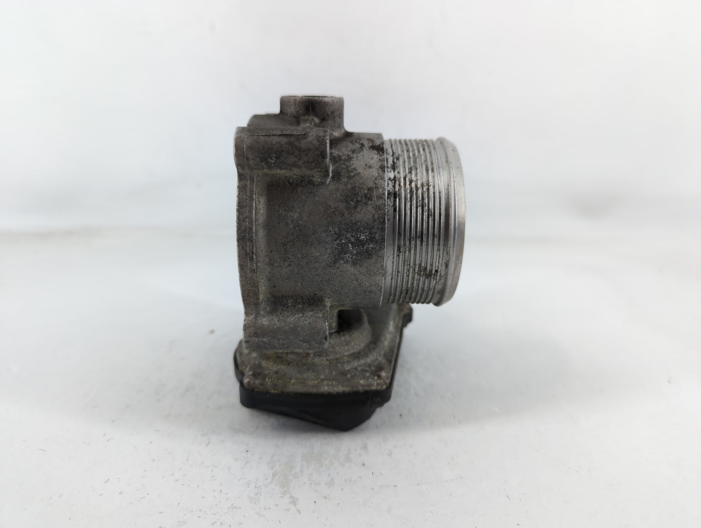 2005-2016 Audi A4 Throttle Body P/N:A2C53302056 06F 133 062 J Fits OEM Used Auto Parts - Oemusedautoparts1.com