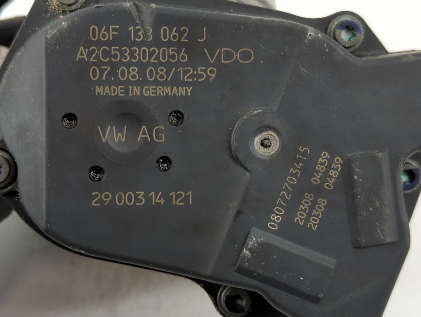 2005-2016 Audi A4 Throttle Body P/N:A2C53302056 06F 133 062 J Fits OEM Used Auto Parts - Oemusedautoparts1.com