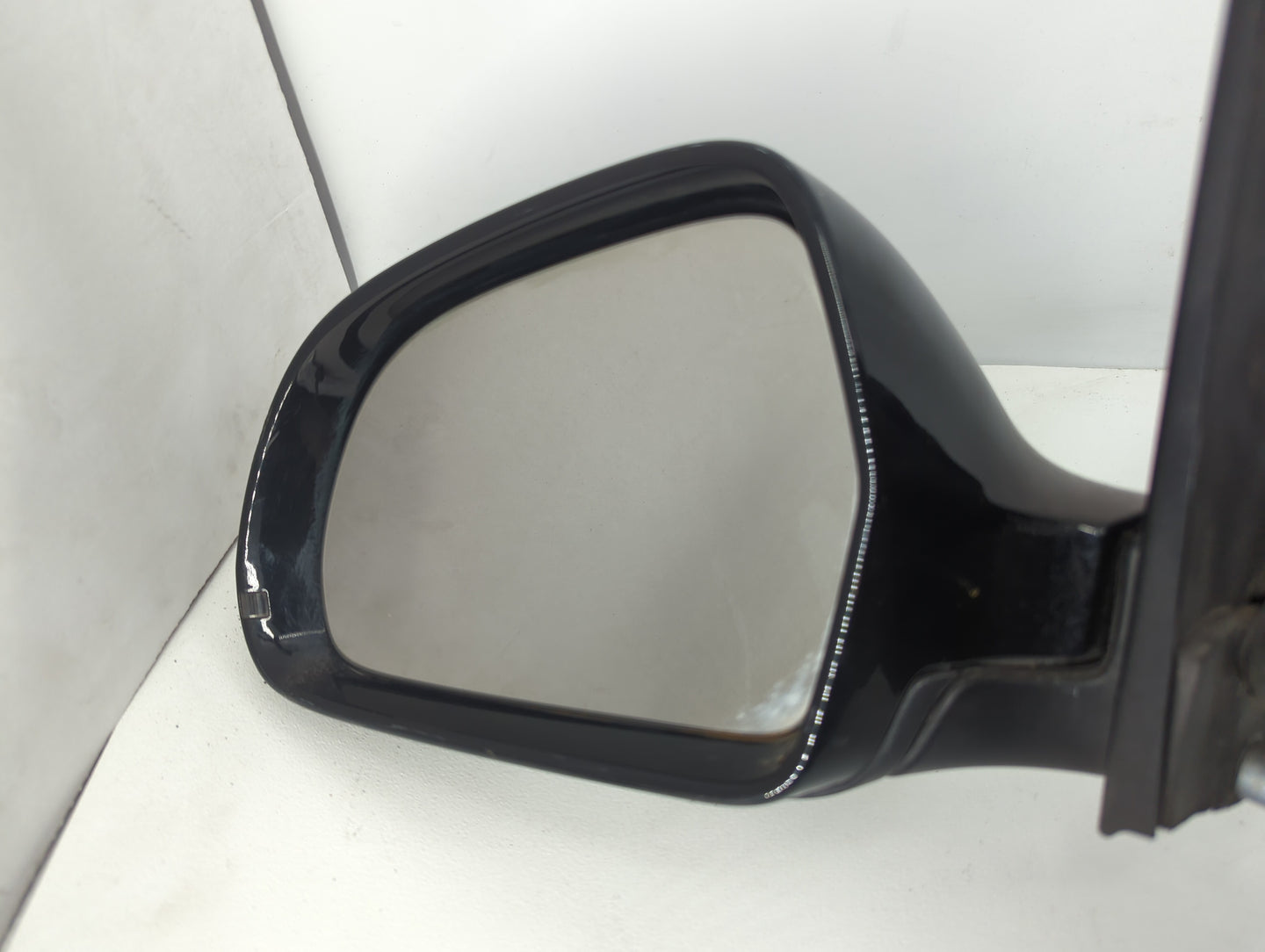 2009 Audi A4 Driver Side View Mirror - Left Door Mirror OEM Used - Oemusedautoparts1.com