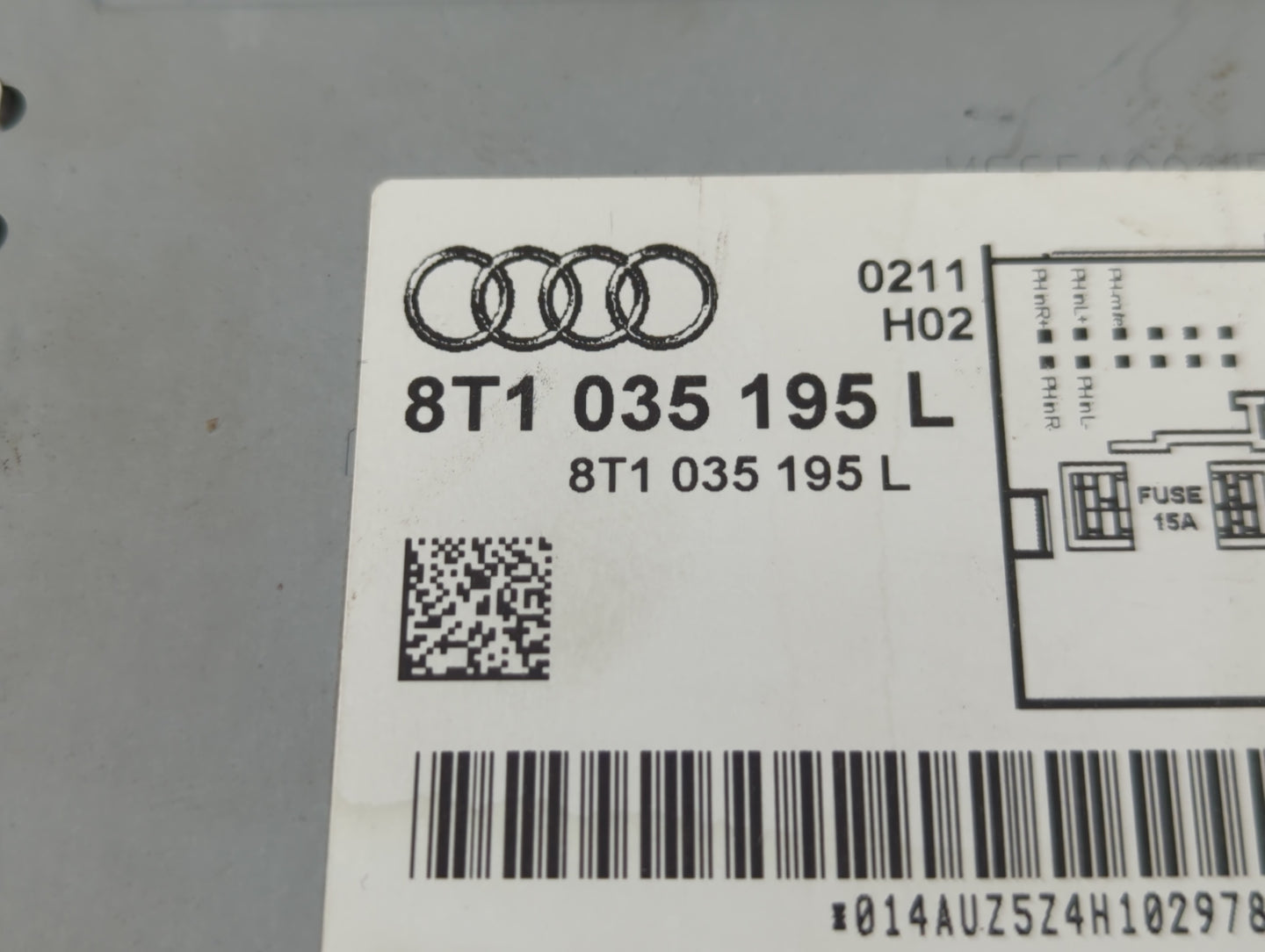 2009 Audi A4 Radio AM FM Cd Player Receiver Replacement P/N:8T1 035 195 L Fits OEM Used Auto Parts - Oemusedautoparts1.com