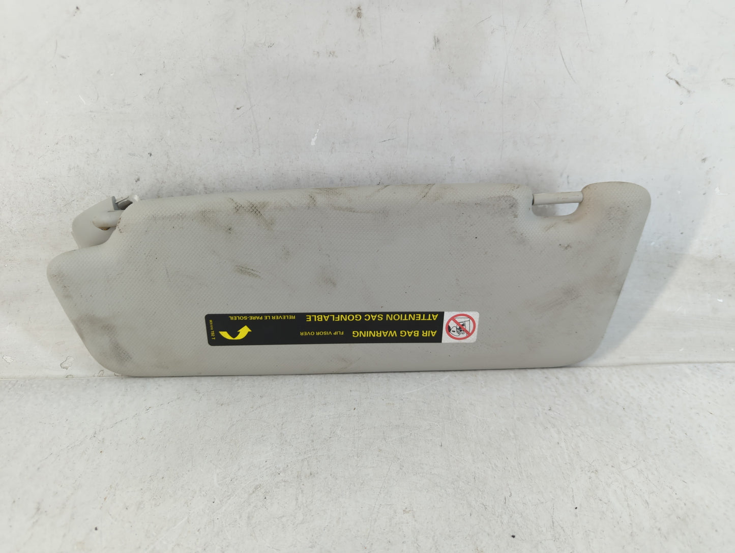 2009-2012 Audi A4 Sun Visor Shade Replacement Passenger Right Mirror Fits Fits 2009 2010 2011 2012 OEM Used Auto Parts - Oem