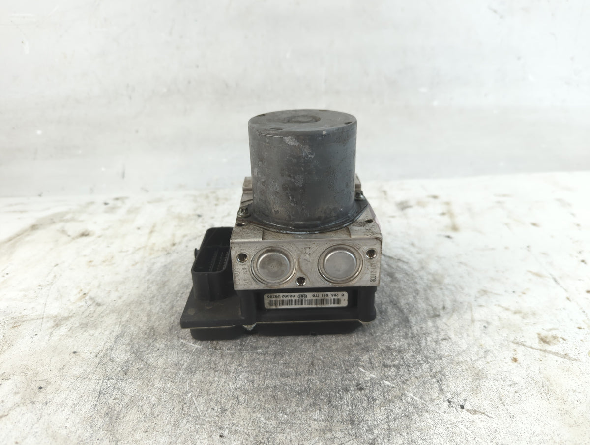 2007-2009 Audi A4 Anti-Lock Brake ABS Pump Module Actuator OEM P/N:8K0 614 517 FL Fits Fits 2007 2008 2009 OEM Used Auto Par