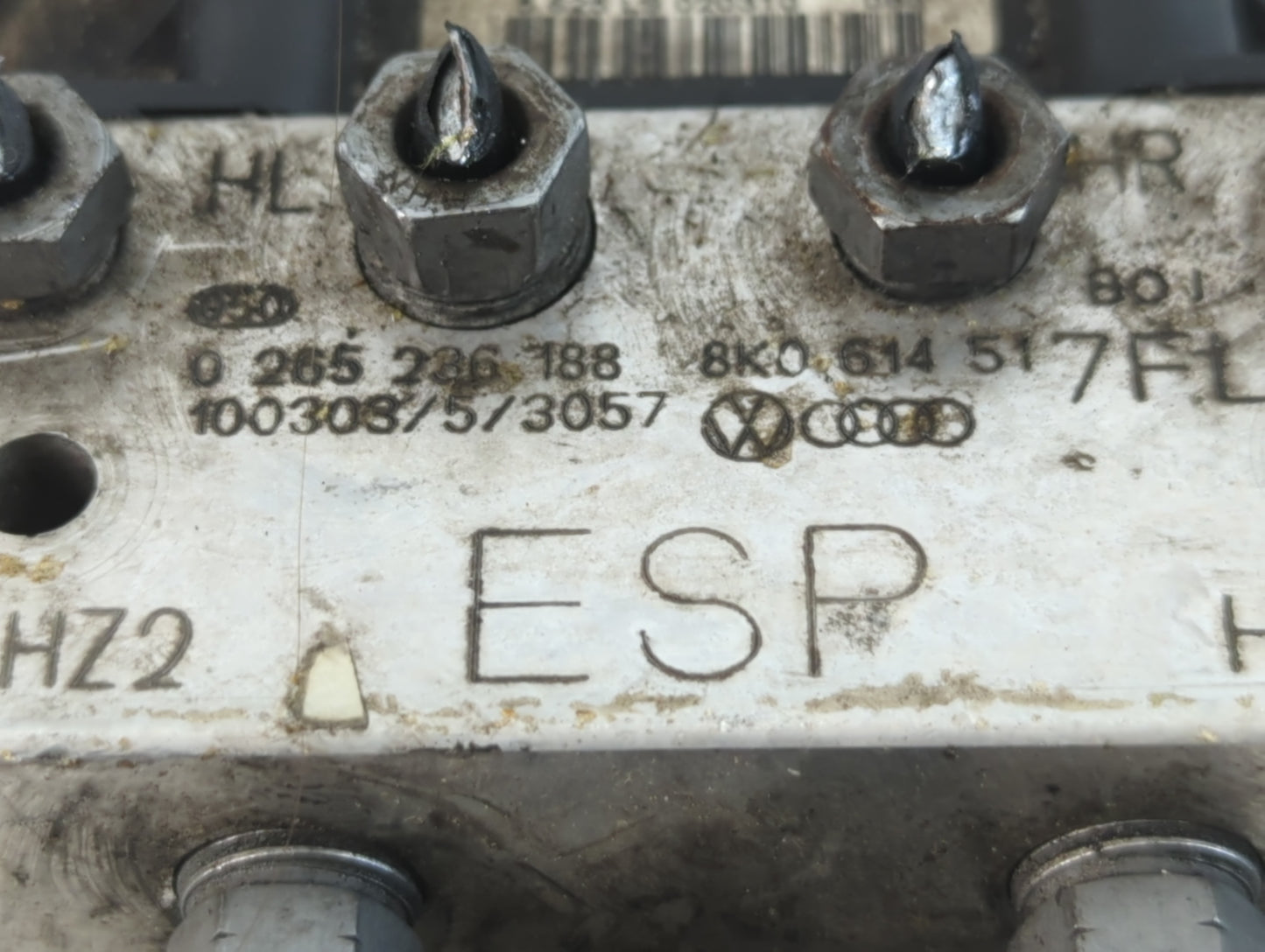 2007-2009 Audi A4 ABS Pump Control Module Replacement P/N:8K0 614 517 FL Fits Fits 2007 2008 2009 OEM Used Auto Parts - Oemu