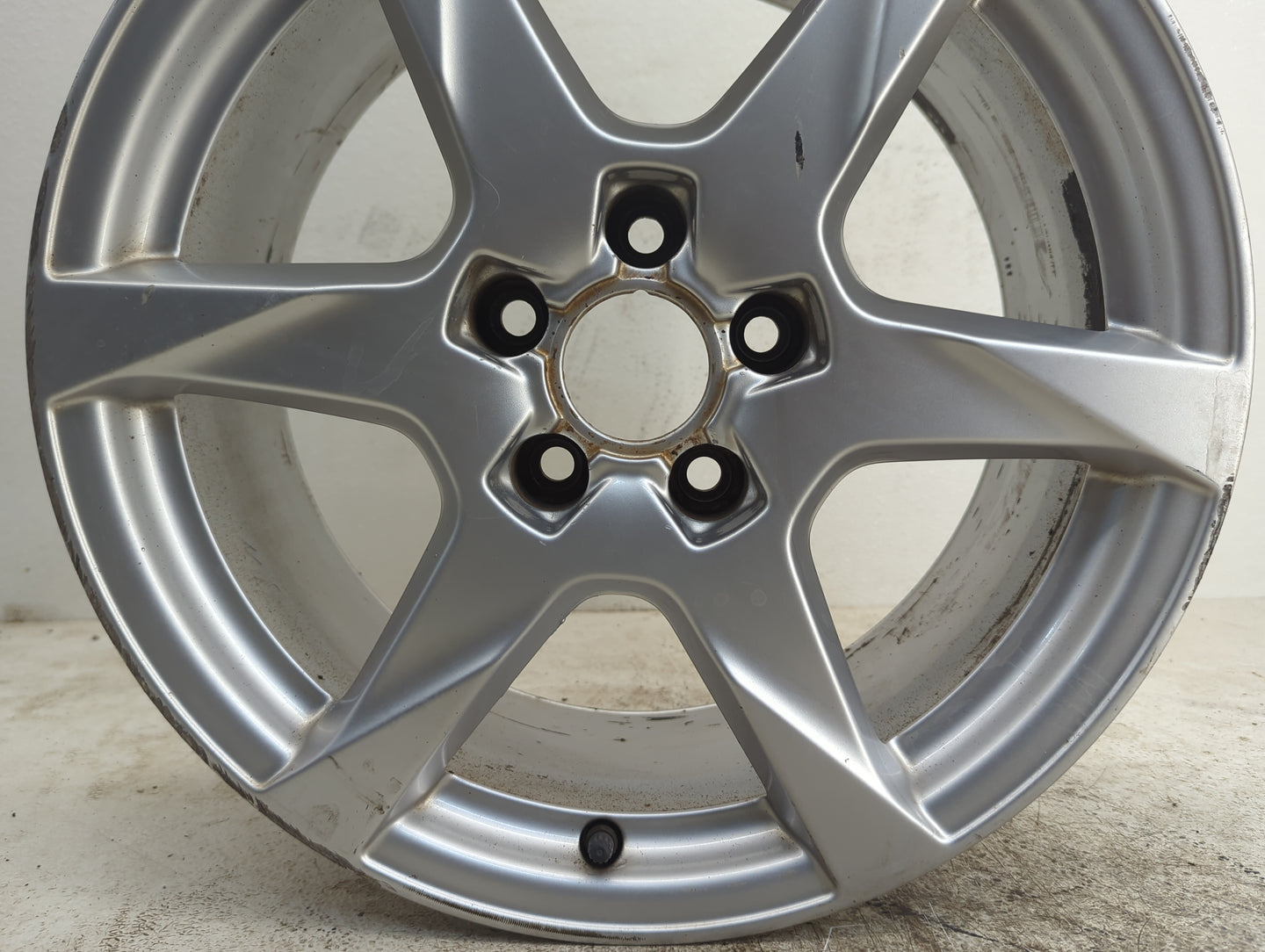 2009-2011 Audi A4 Quattro Oem Wheel Rim - Oemusedautoparts1.com