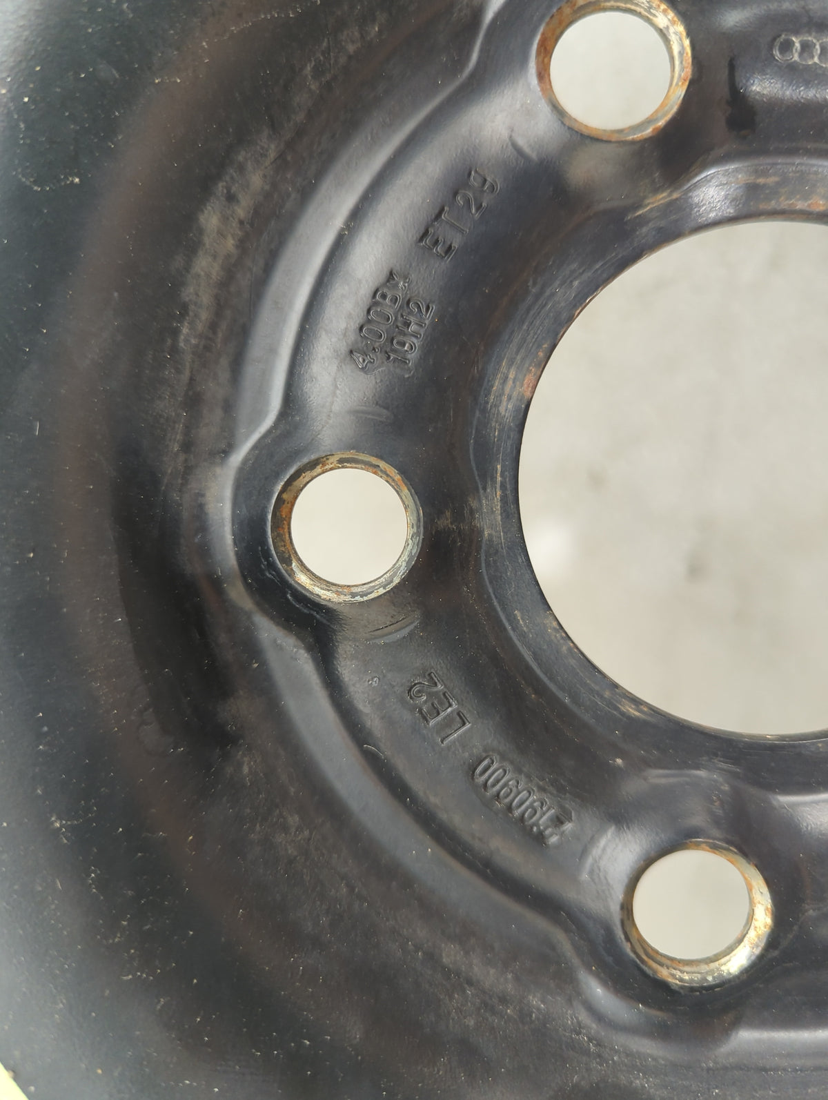 2009-2012 Audi A4 Quattro Spare Donut Tire Wheel Rim Oem - Oemusedautoparts1.com