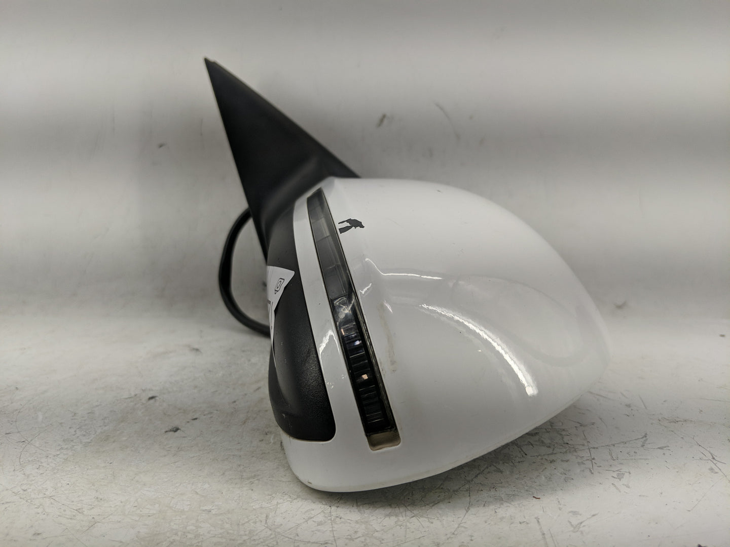 2009 Audi A4 Quattro Side Mirror Replacement Driver Left View Door Mirror Fits OEM Used Auto Parts - Oemusedautoparts1.com