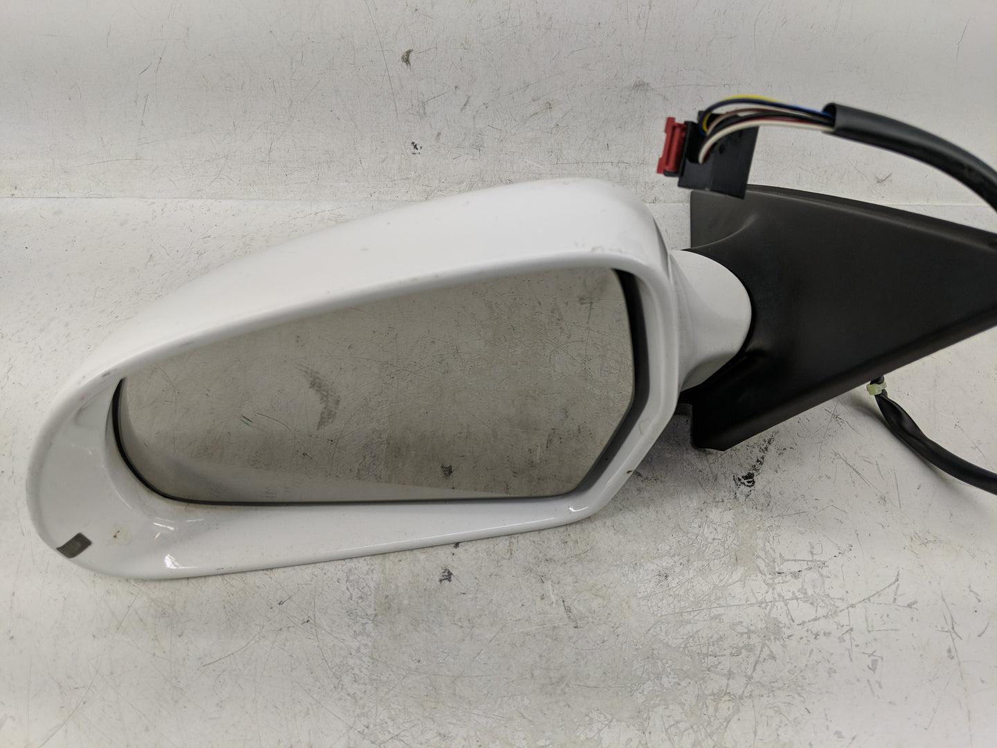 2009 Audi A4 Quattro Side Mirror Replacement Driver Left View Door Mirror Fits OEM Used Auto Parts - Oemusedautoparts1.com