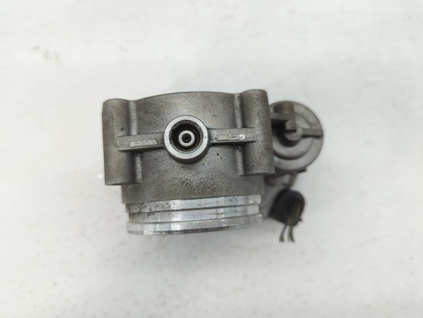 2008-2010 Audi A5 Throttle Body P/N:06E 133 062 C 06E 133 062 G Fits OEM Used Auto Parts - Oemusedautoparts1.com