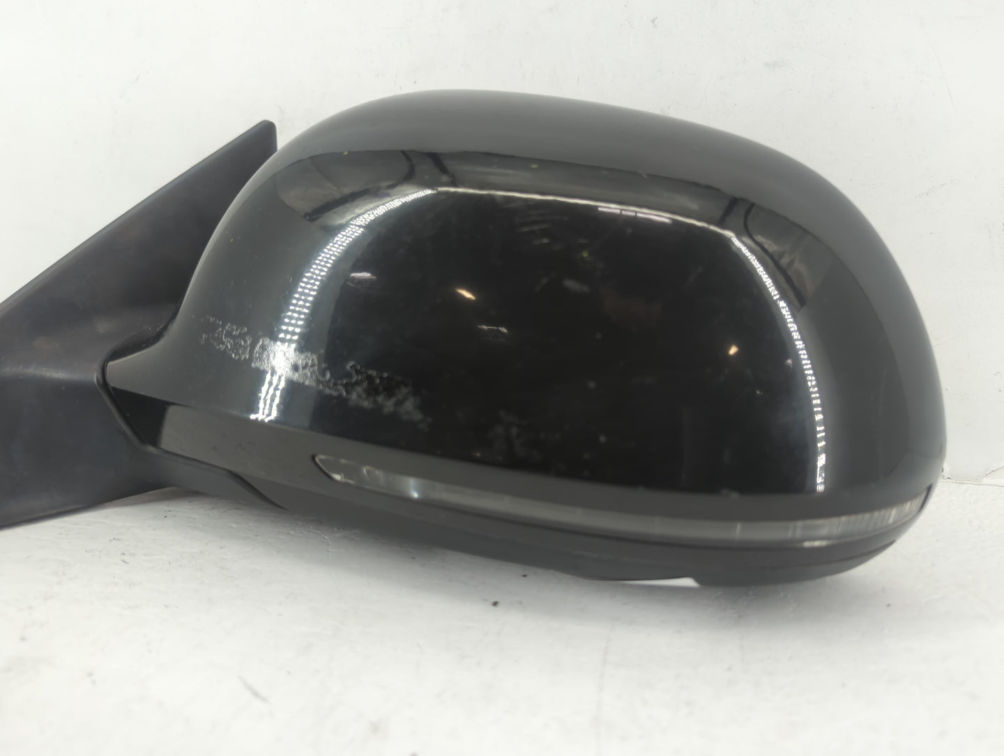 2008-2014 Audi A5 Driver Side View Mirror - Left Door Mirror OEM Used - Oemusedautoparts1.com