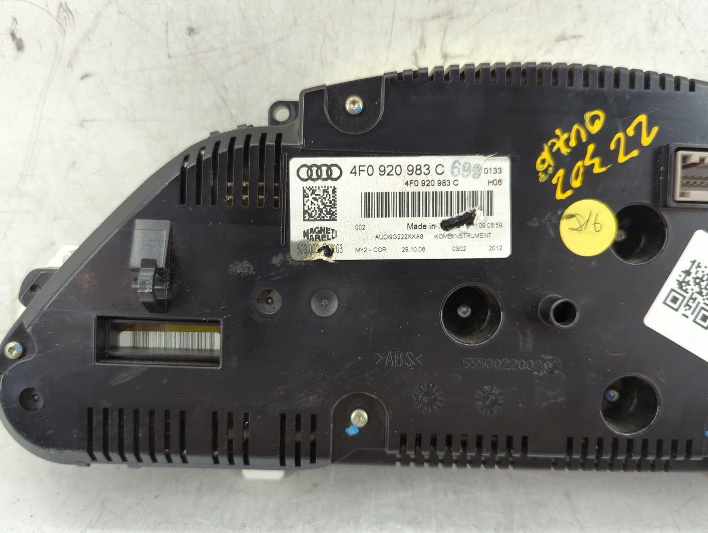 2009-2010 Audi A6 PCM Engine Control Computer ECU ECM PCU OEM P/N:4F0920983C Fits Fits 2009 2010 OEM Used Auto Parts - Oemus