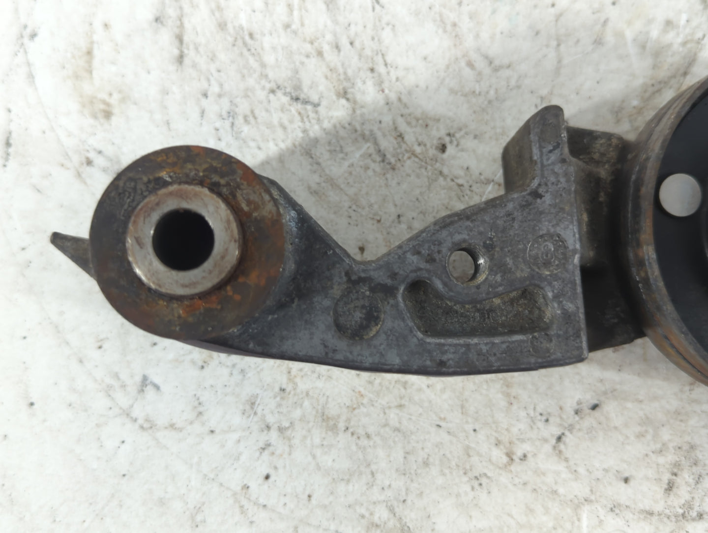 2009 Audi A6 BELT TENSIONER - Oemusedautoparts1.com