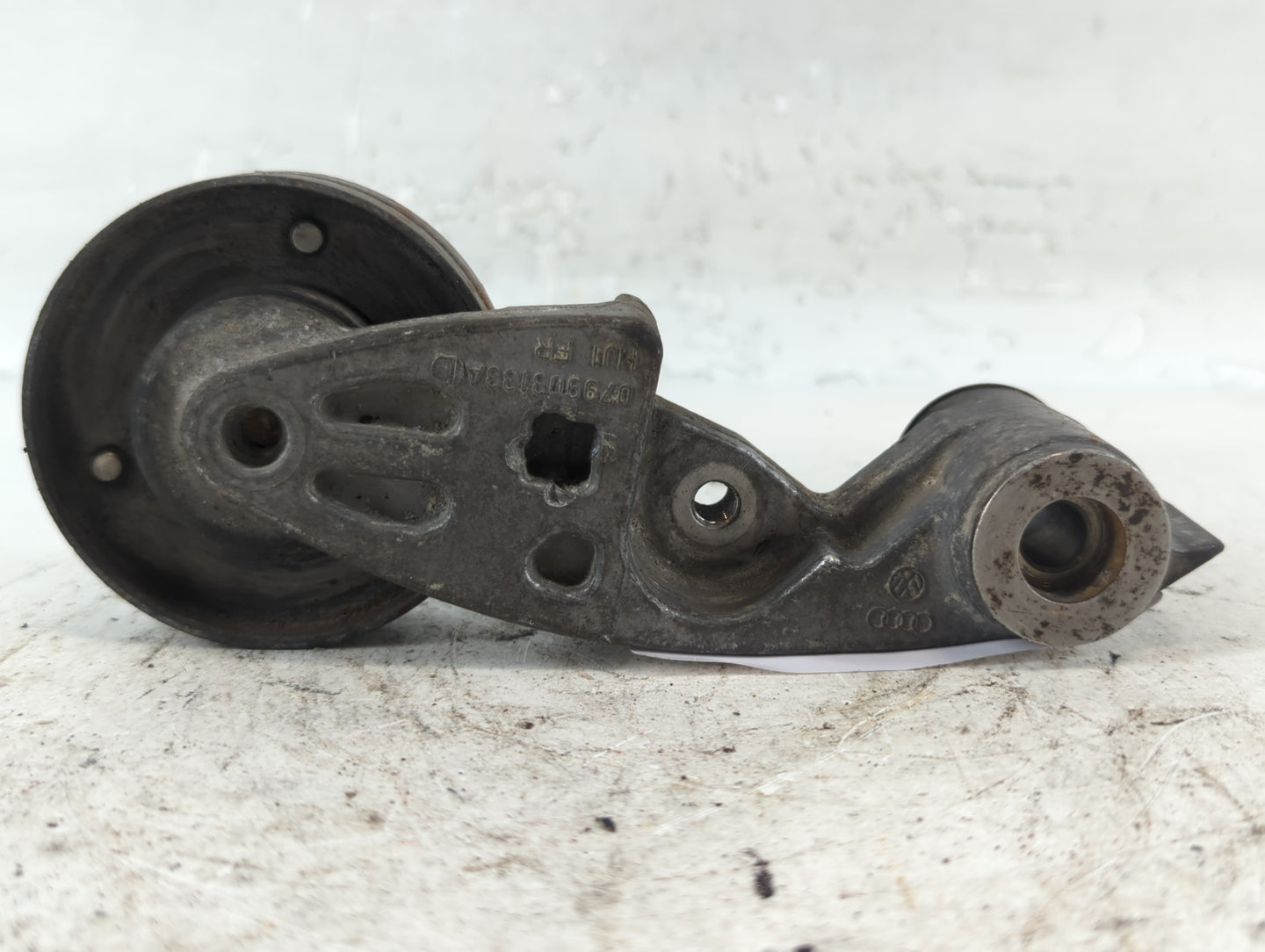 2009 Audi A6 BELT TENSIONER - Oemusedautoparts1.com