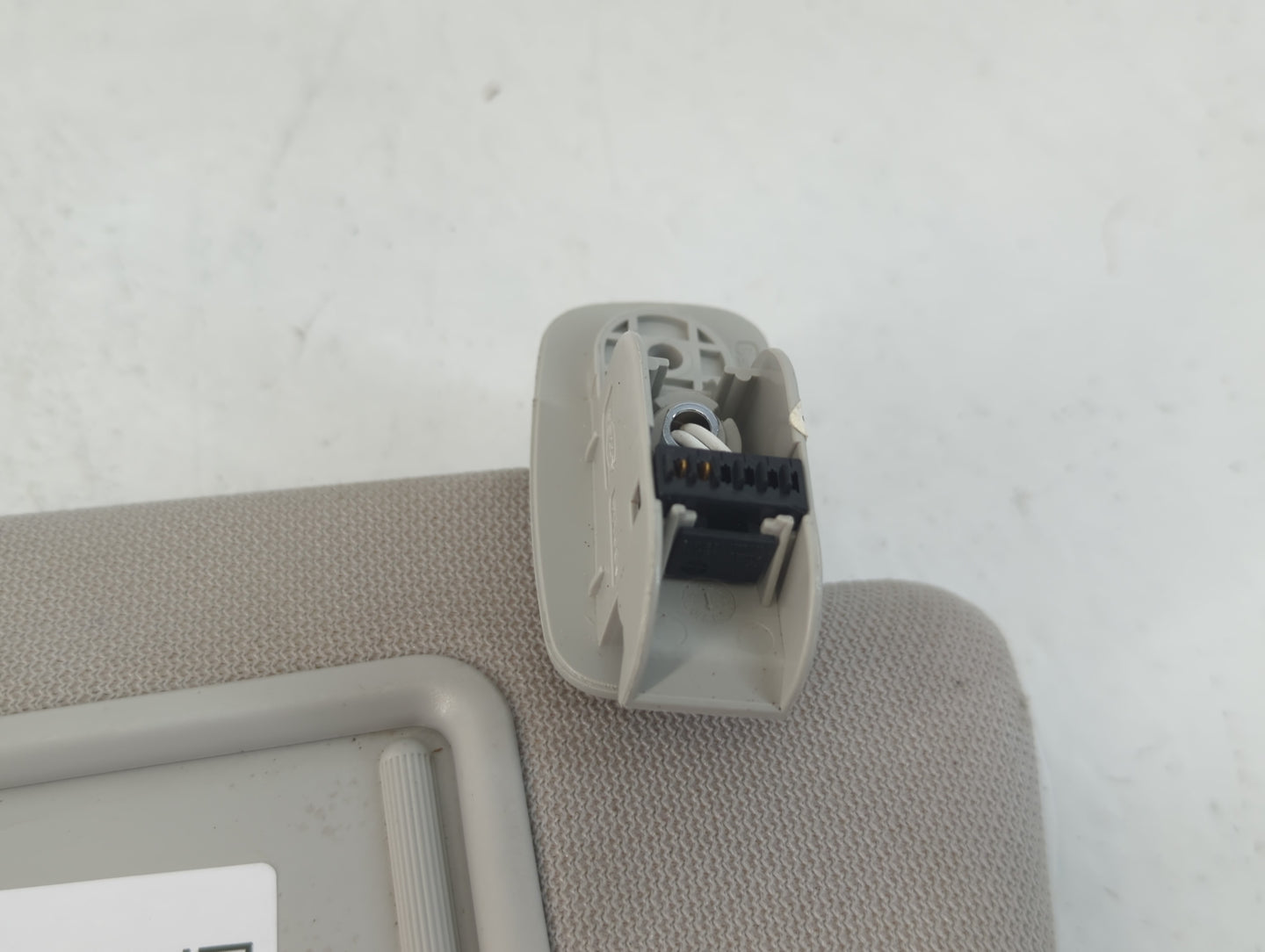 2005-2011 Audi A6 Sun Visor Shade Replacement Driver Left Mirror Fits Fits 2005 2006 2007 2008 2009 2010 2011 OEM Used Auto 