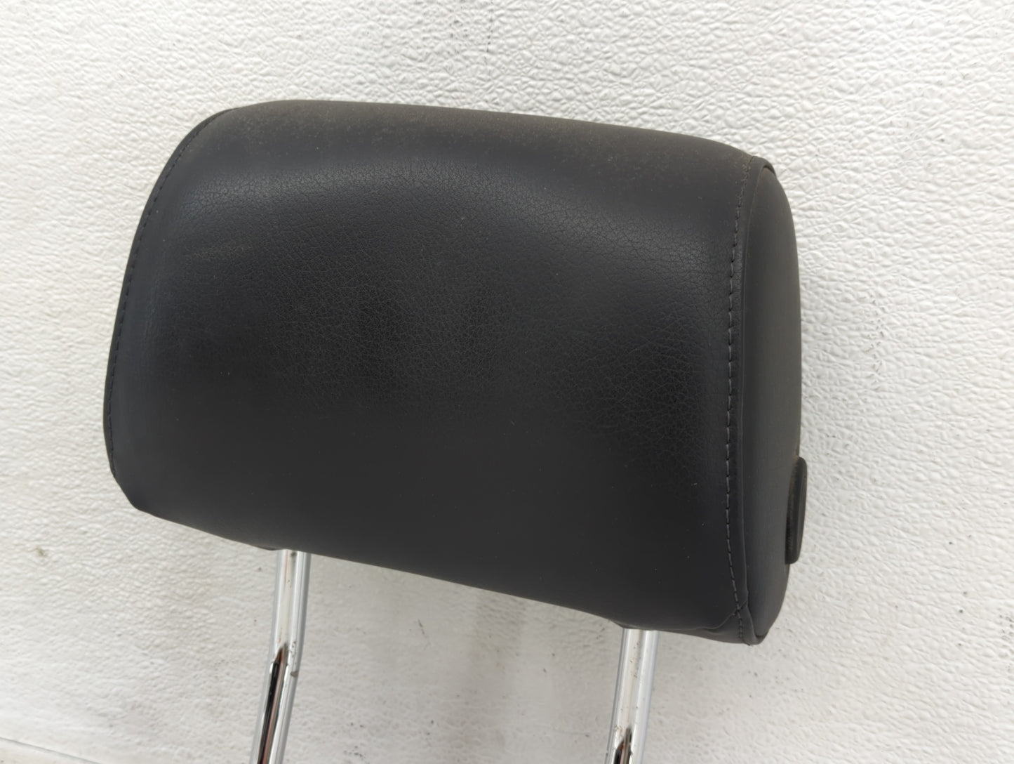 2009 Audi A6 Headrest Head Rest Front Driver Passenger Seat Fits OEM Used Auto Parts - Oemusedautoparts1.com