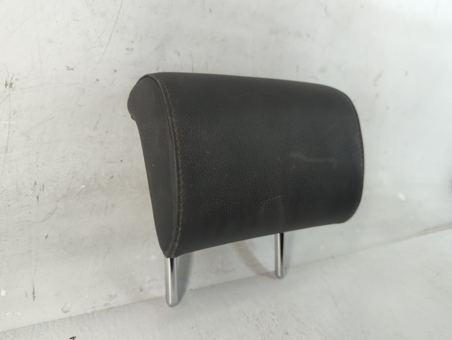 2009 Audi A6 Headrest Head Rest Rear Seat Fits OEM Used Auto Parts - Oemusedautoparts1.com