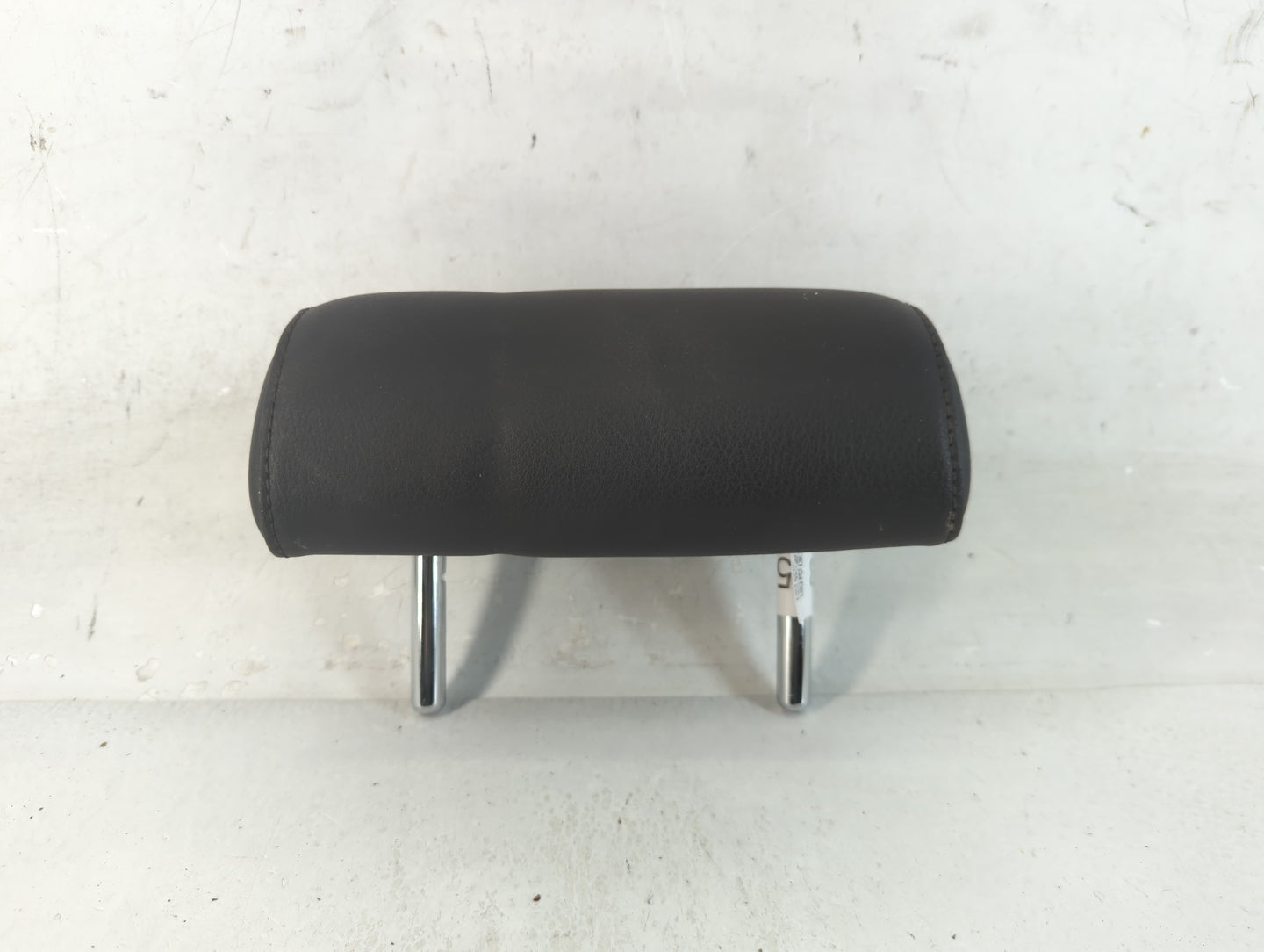 2009 Audi A6 Headrest Head Rest Rear Center Seat Fits OEM Used Auto Parts - Oemusedautoparts1.com