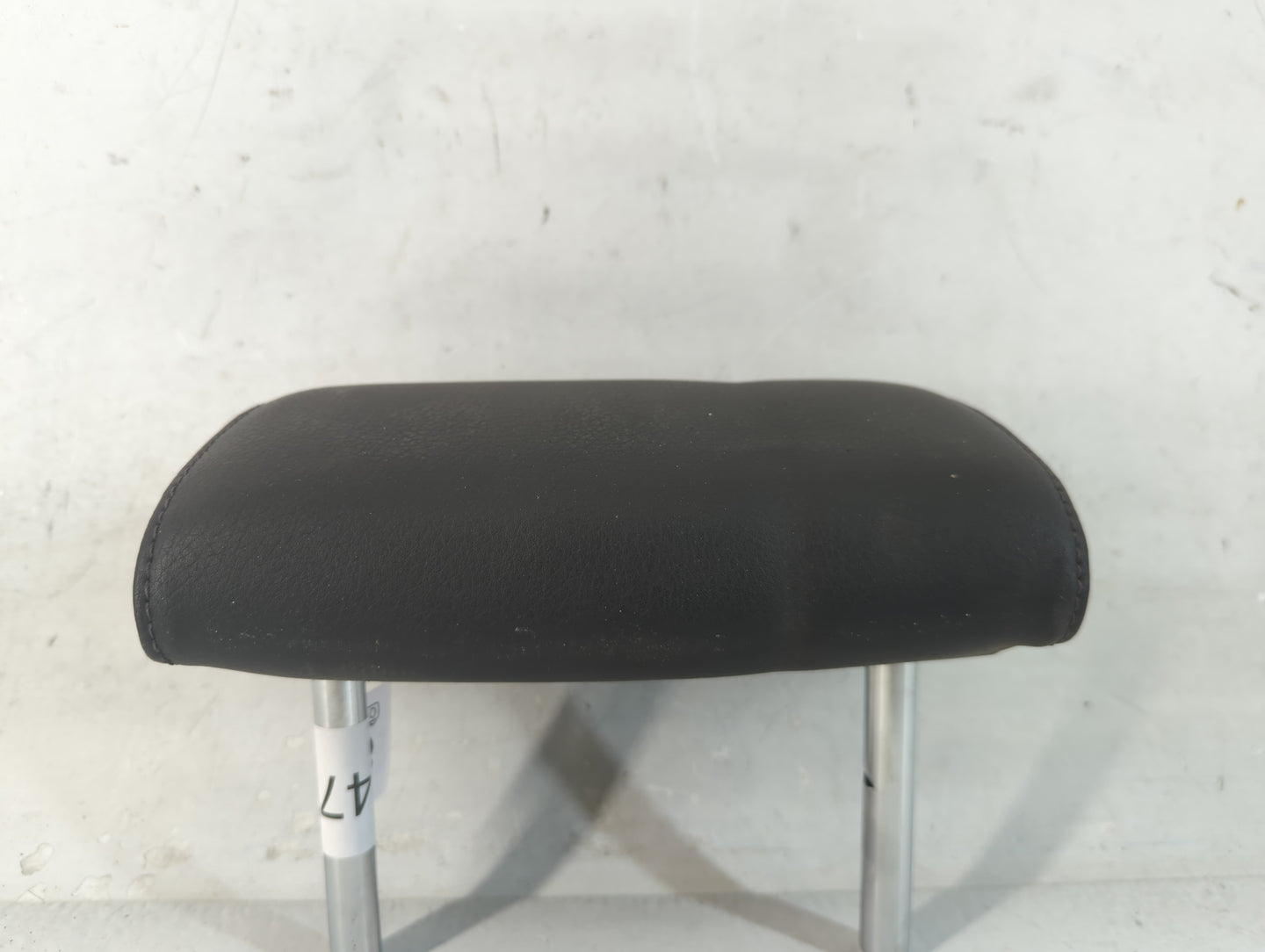 2009 Audi A6 Headrest Head Rest Rear Center Seat Fits OEM Used Auto Parts - Oemusedautoparts1.com