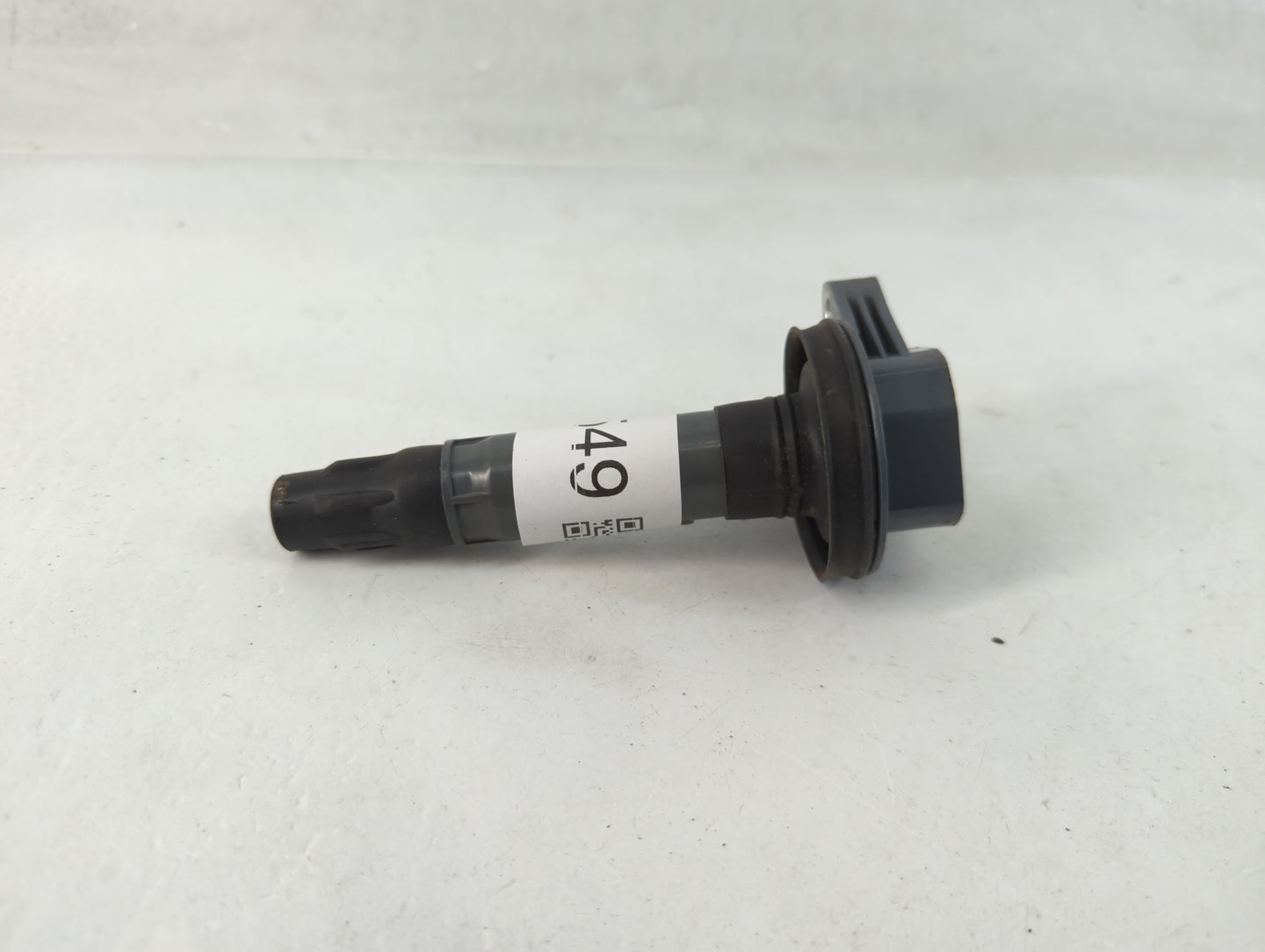 Audi A8 Ignition Coil Igniter Pack - Oemusedautoparts1.com