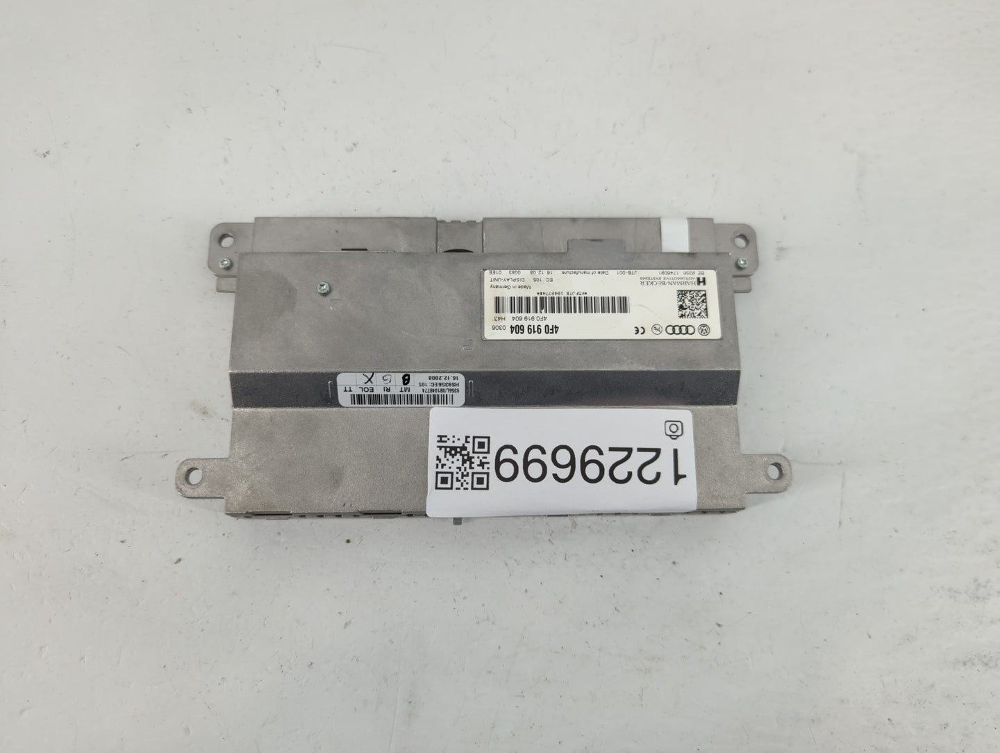2009 Audi Q5 Information Display Screen - Oemusedautoparts1.com