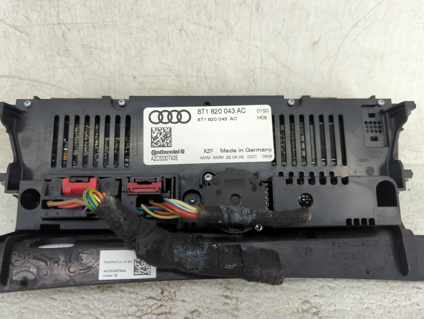 2009-2012 Audi Q5 Climate Control Module Temperature AC/Heater Replacement P/N:8T1820043AC A2C53307435 Fits OEM Used Auto Pa