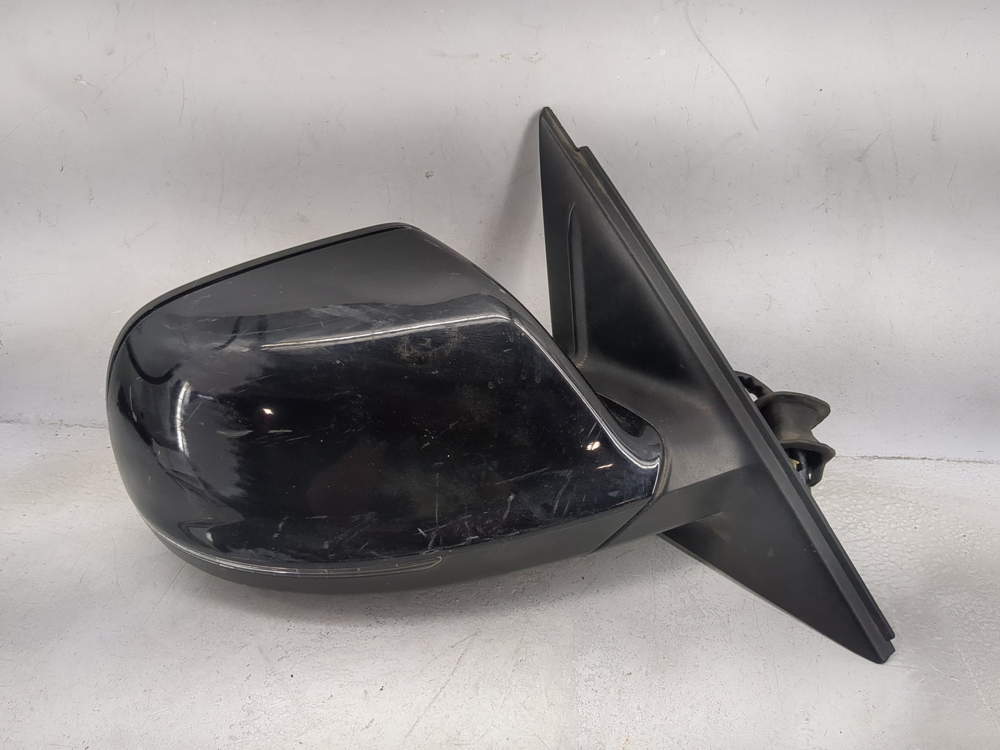 2009 Audi Q5 Passenger Right Side View Manual Door Mirror Black - Oemusedautoparts1.com