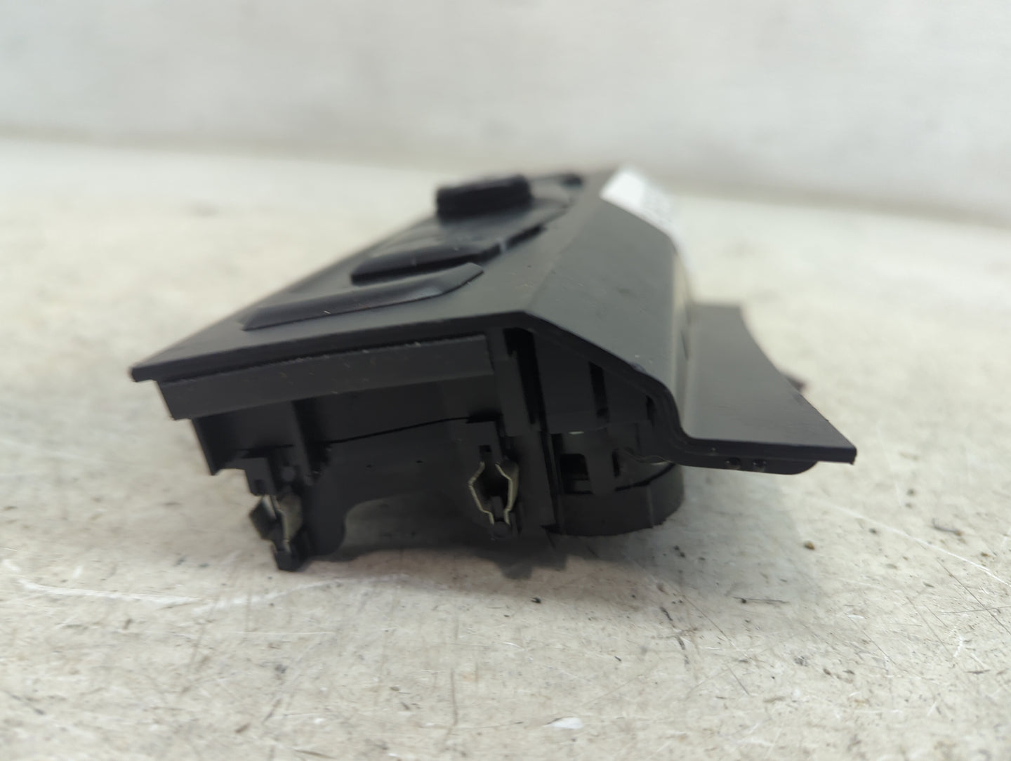 2009-2010 Audi Q5 Climate Control Module Temperature AC/Heater Replacement P/N:8T1820043AM A2C53346874 Fits OEM Used Auto Pa