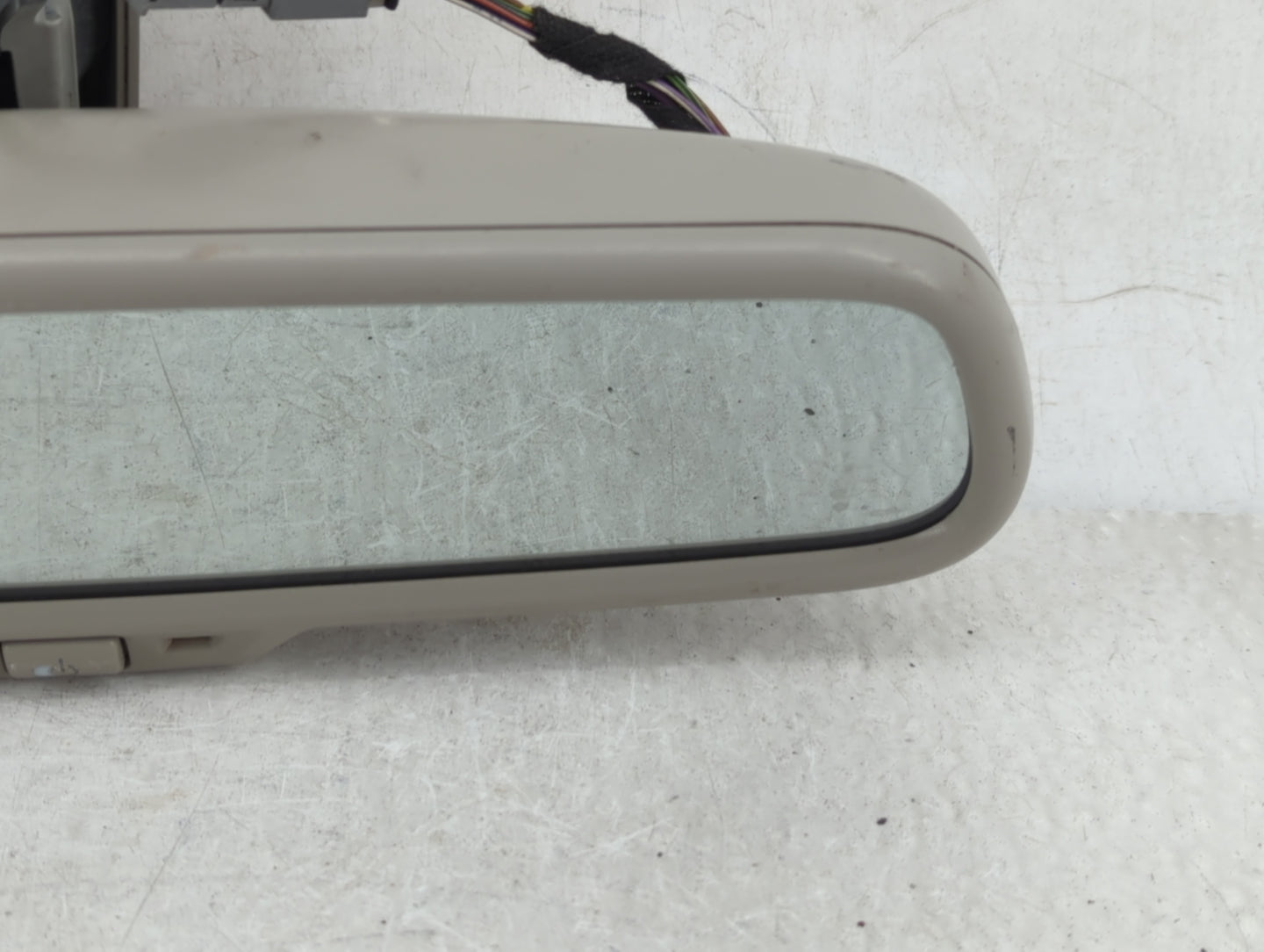2007-2015 Audi Q7 Interior Rear View Mirror Replacement OEM P/N:4L0 857 511A J50 Fits OEM Used Auto Parts - Oemusedautoparts