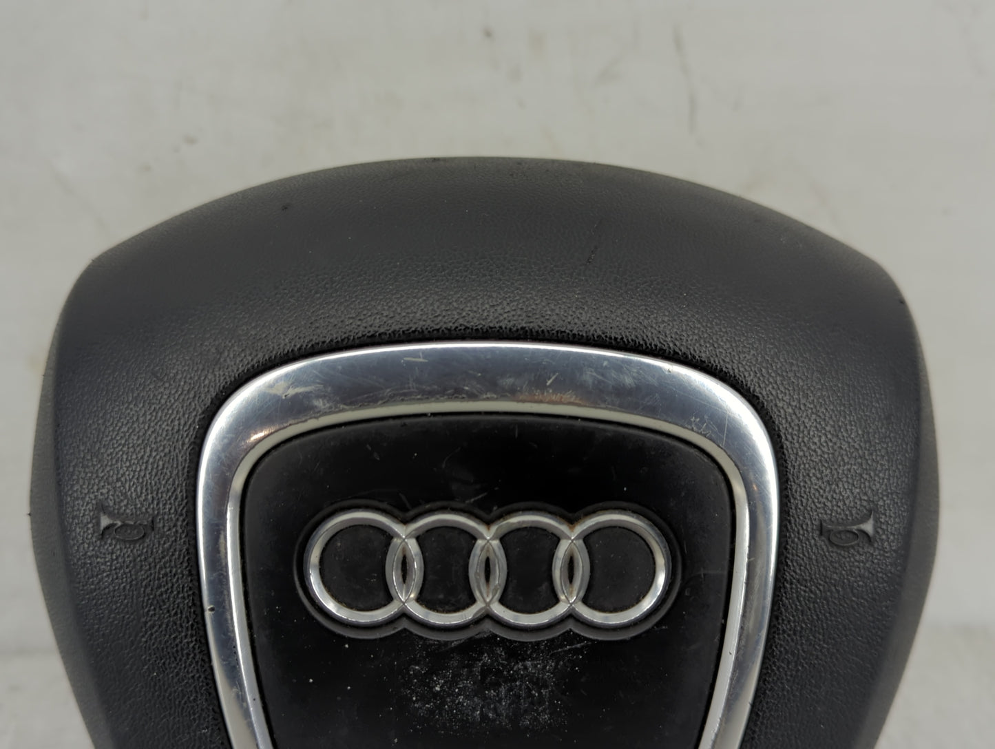 2007-2010 Audi Q7 Air Bag Driver Left Steering Wheel Mounted P/N:4L0 880 201 Q 6PS Fits Fits 2007 2008 2009 2010 OEM Used Au