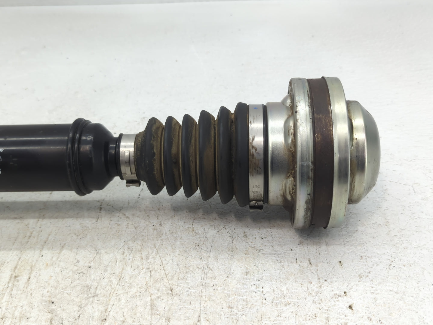 2007-2010 Audi Q7 Axle Shaft Front Driver Cv C/v - Oemusedautoparts1.com
