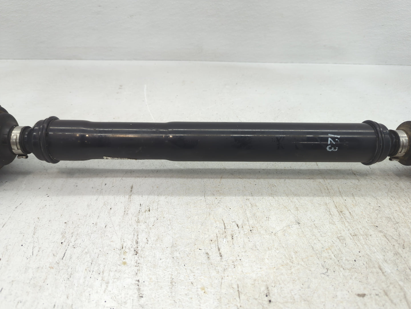 2007-2010 Audi Q7 Axle Shaft Front Driver Cv C/v - Oemusedautoparts1.com