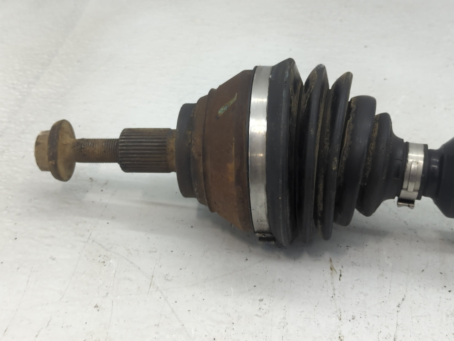 2007-2010 Audi Q7 Axle Shaft Front Driver Cv C/v - Oemusedautoparts1.com