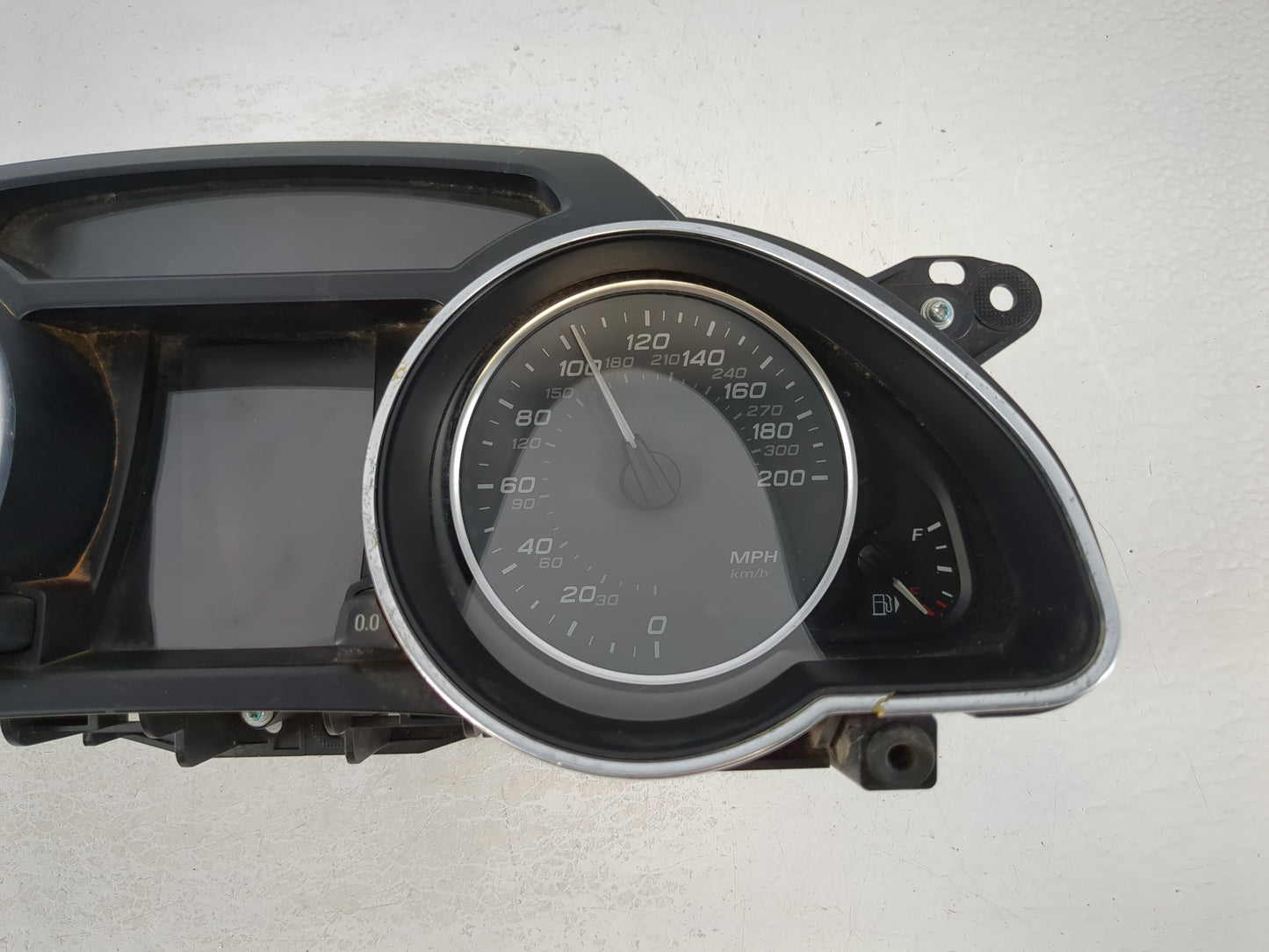 2008-2009 Audi S5 Instrument Cluster Speedometer Gauges P/N:555 001 Fits Fits 2008 2009 OEM Used Auto Parts - Oemusedautopar