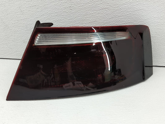 2008-2012 Audi S5 Tail Light Assembly Passenger Right OEM P/N:8T0 945 096A Fits Fits 2008 2009 2010 2011 2012 OEM Used Auto Parts