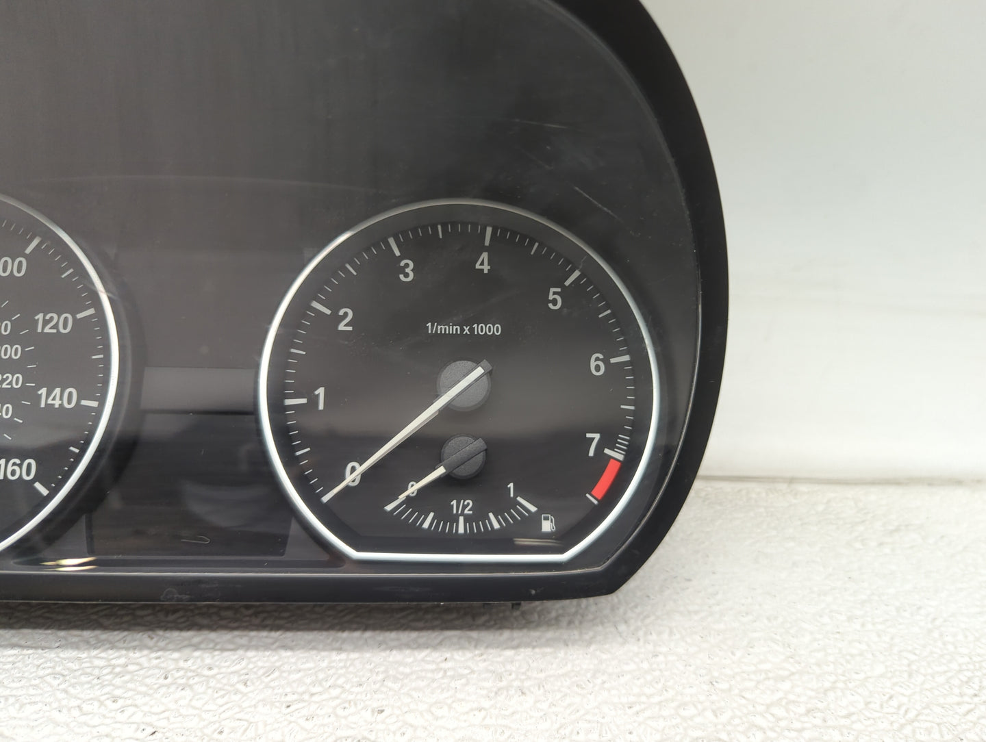 2008-2013 Bmw 128i Instrument Cluster Speedometer Gauges P/N:1041568 Fits Fits 2008 2009 2010 2011 2012 2013 OEM Used Auto P
