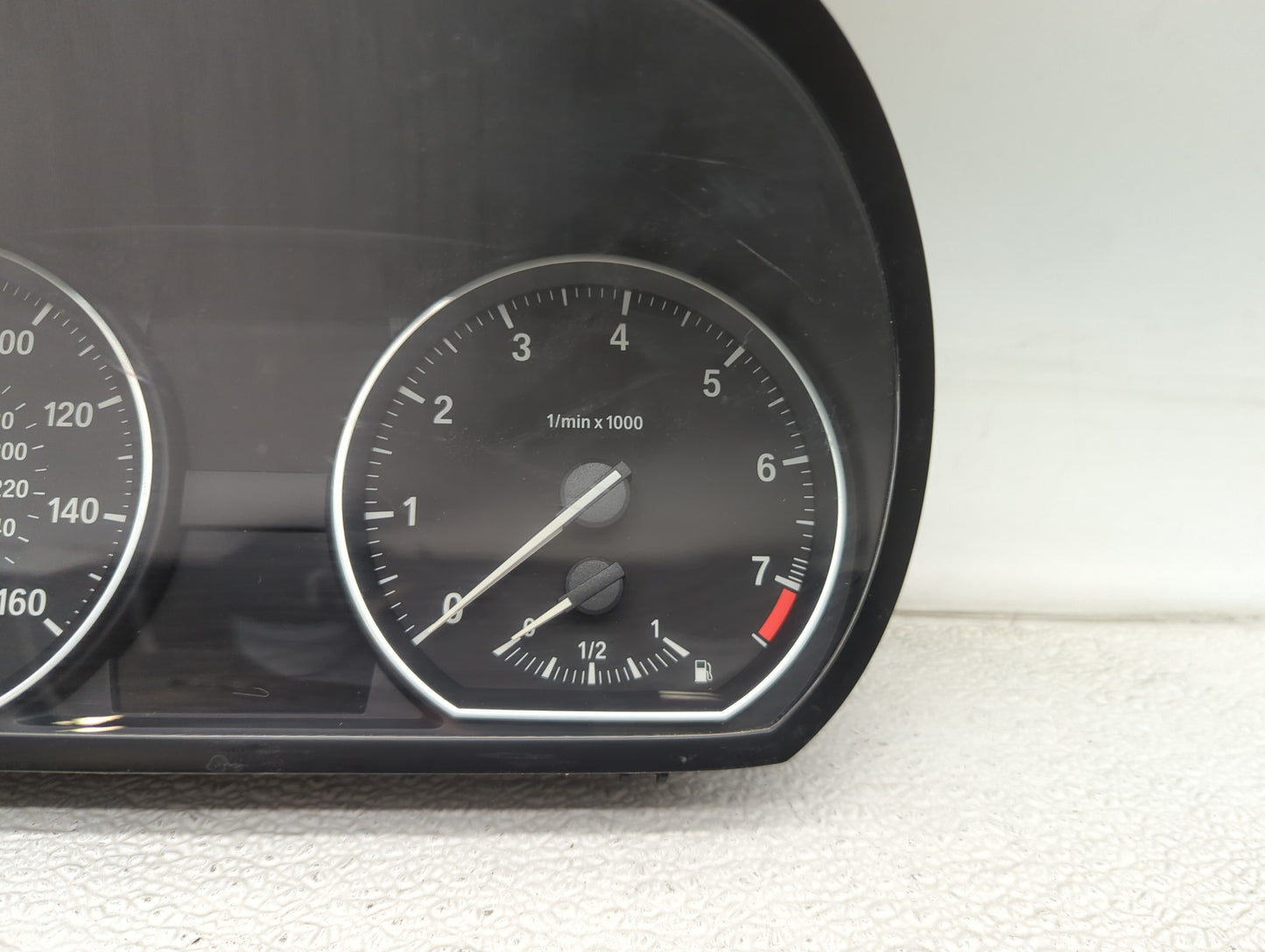 2008-2013 Bmw 128i Instrument Cluster Speedometer Gauges P/N:1041568 Fits Fits 2008 2009 2010 2011 2012 2013 OEM Used Auto P