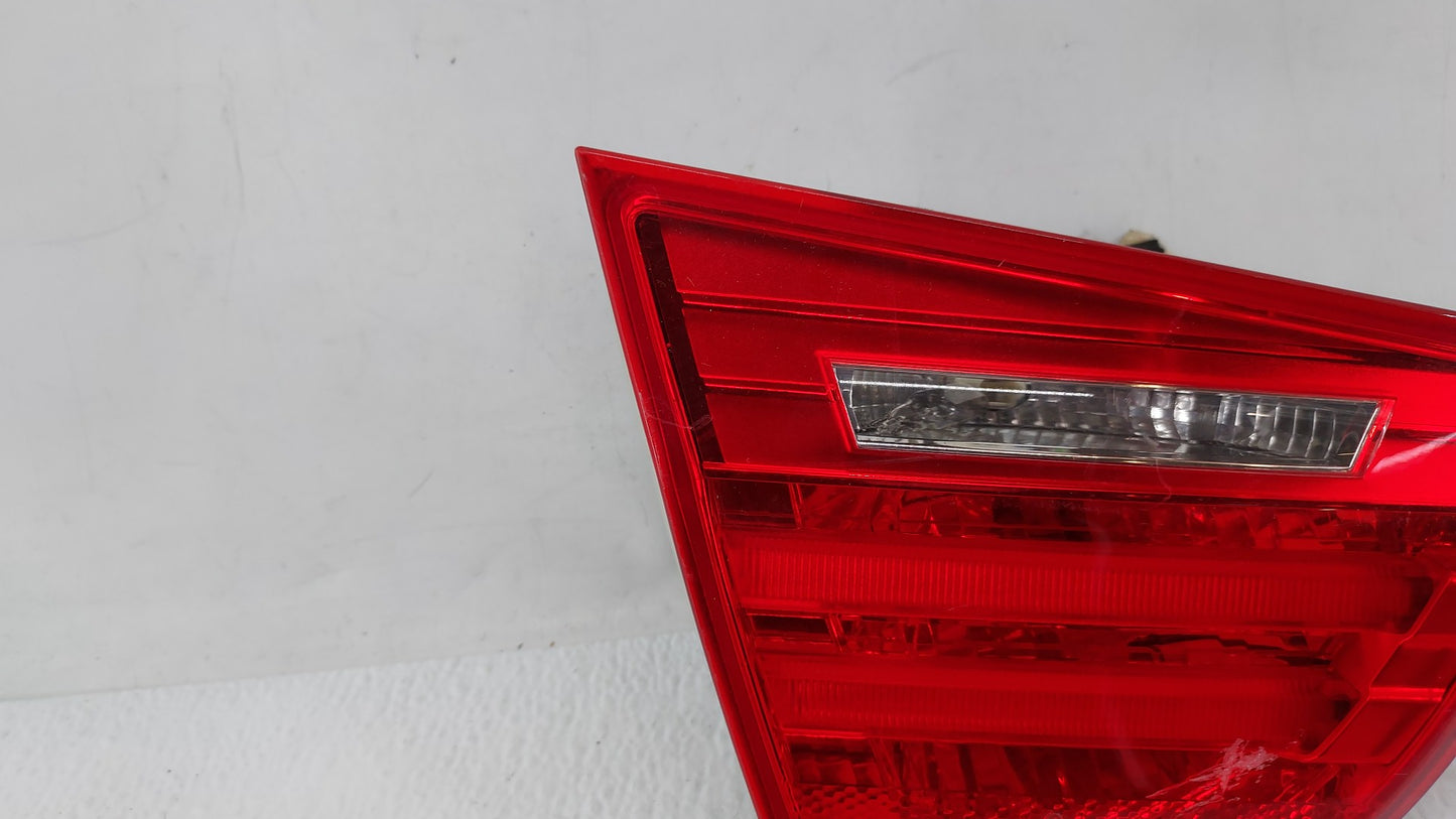 2009-2011 Bmw 323i Tail Light Assembly Driver Left OEM P/N:7154155 7289427 Fits Fits 2009 2010 2011 OEM Used Auto Parts - Oe