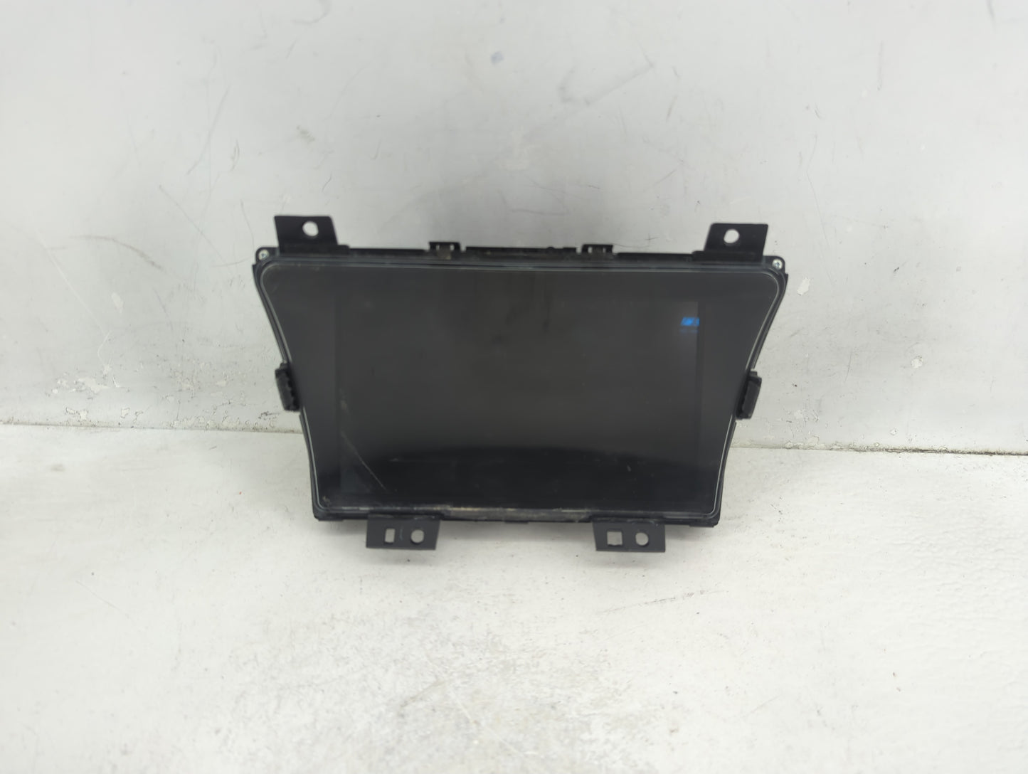 2006 Bmw 325i Radio AM FM Cd Player Receiver Replacement P/N:39810-TA0-A010-M1 Fits OEM Used Auto Parts - Oemusedautoparts1.