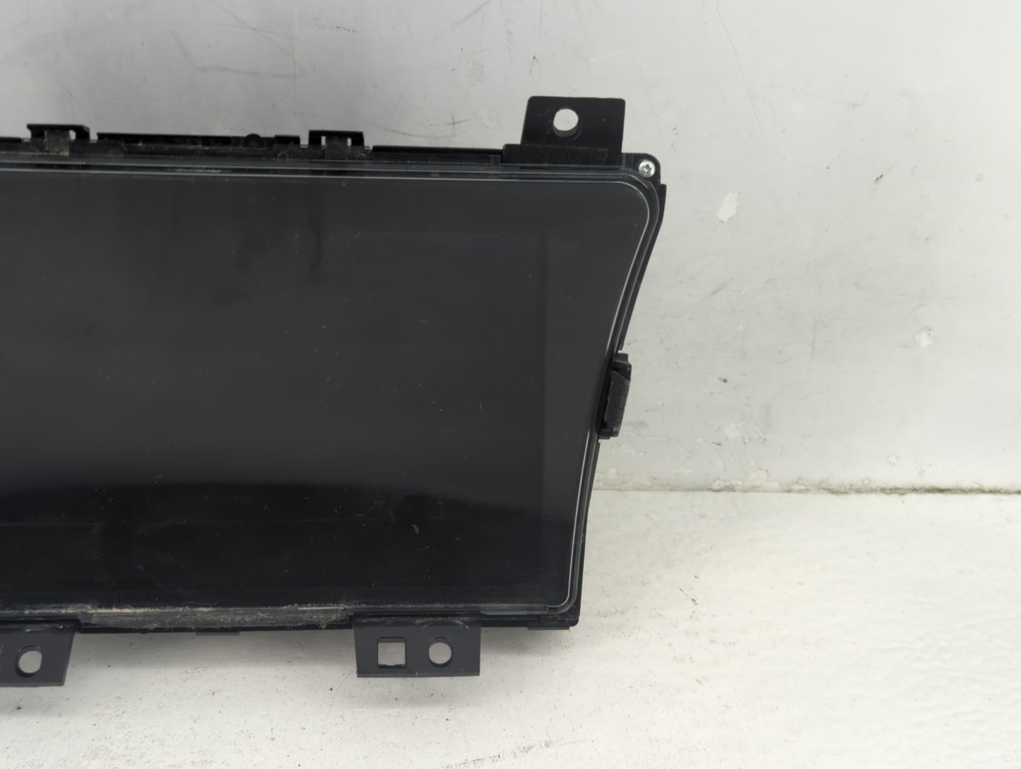 2006 Bmw 325i Radio AM FM Cd Player Receiver Replacement P/N:39810-TA0-A010-M1 Fits OEM Used Auto Parts - Oemusedautoparts1.