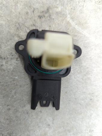 compare product Bmw 328 Mass Air Flow Meter Maf Sensor 1454070