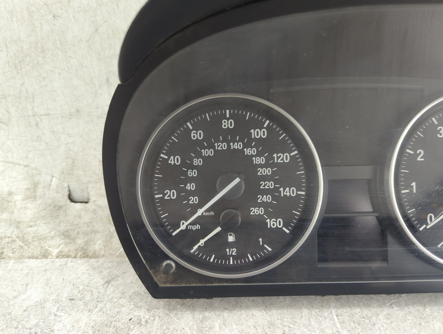 2007-2011 Bmw 328 Instrument Cluster Speedometer Gauges P/N:9187084-01 A2C53321864 Miles:131K Fits Fits 2007 2008 2009 2010 