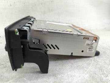 2008-2009 Bmw 328 Radio AM FM Cd Player Receiver Replacement P/N:65129199389-02 9199389, VD102791168501 Fits Fits 2008 2009 OEM Used Auto Parts