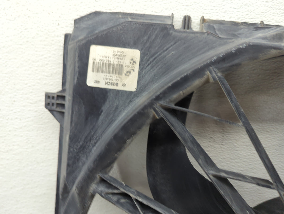 2007-2013 Bmw 328 Electric Radiator Cooling Fan Motor Assembly P/N:17427562080-03 0130308326 Fits OEM Used Auto Parts - Oemu
