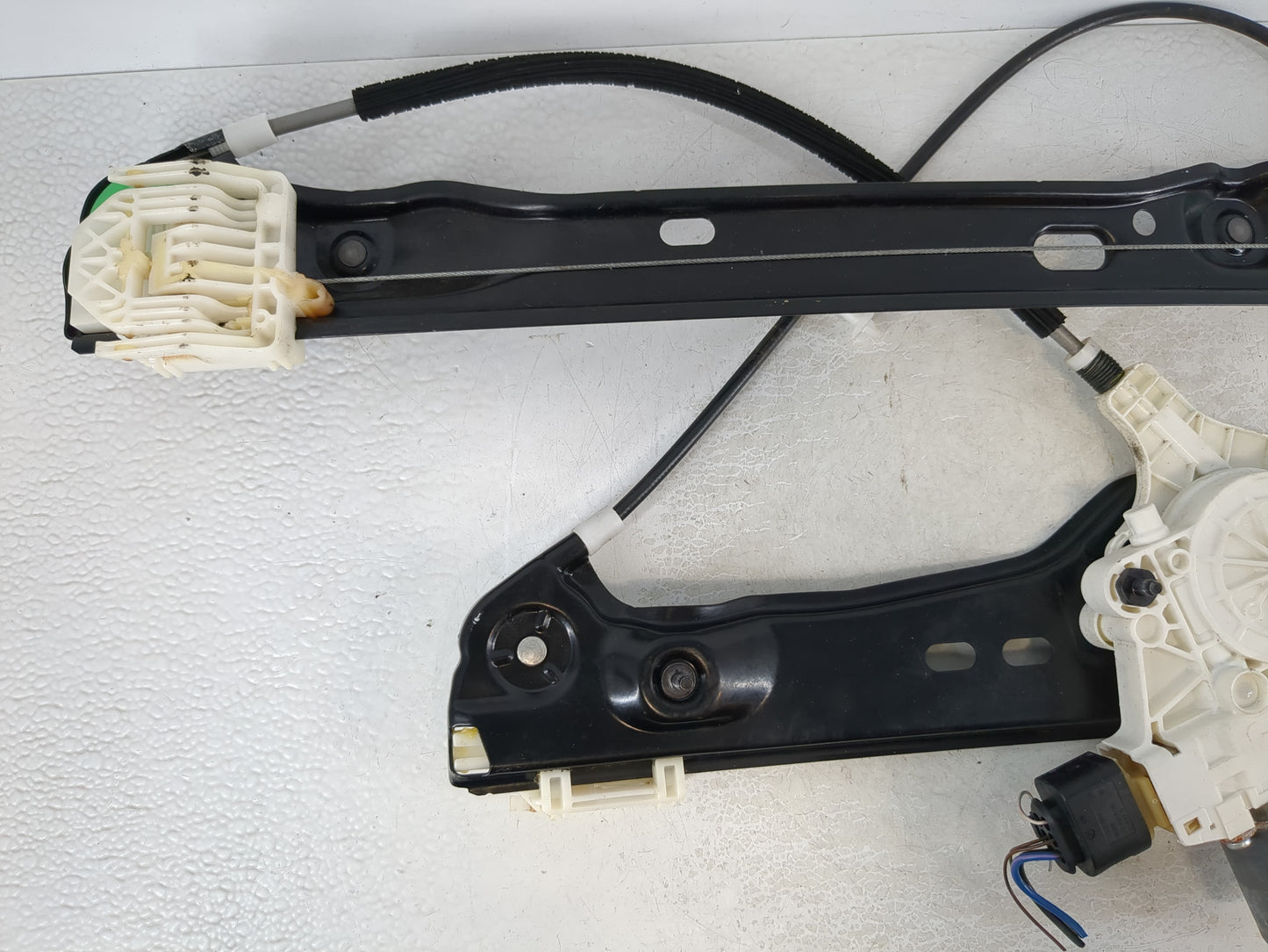 2007-2012 Bmw 328i Used Window Regulator Passenger Front - Oemusedautoparts1.com
